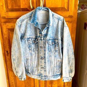 1980’s Original Levi’s Stone Washed Jacket ~ SizeM